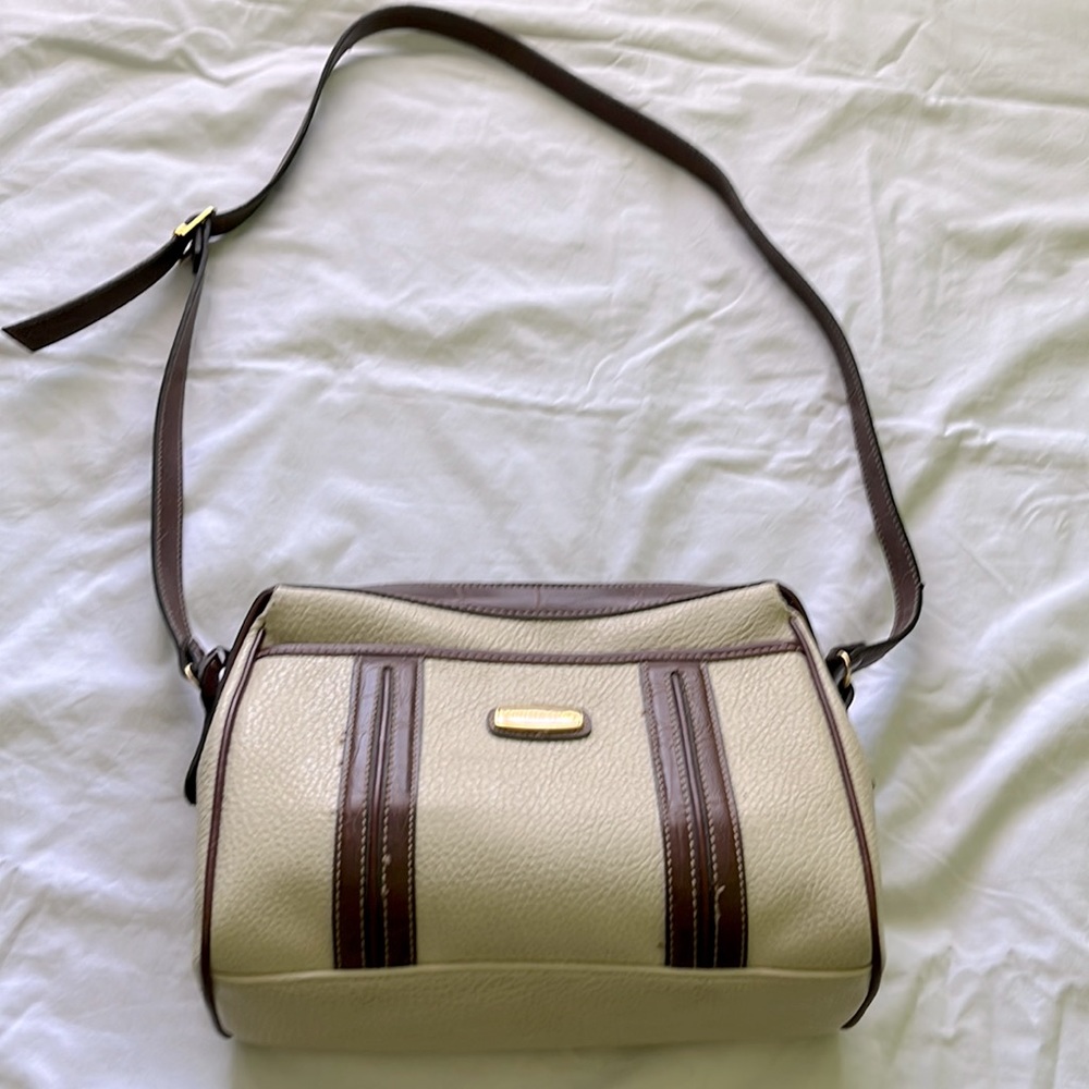 Beige cream brown faux leather hand bag